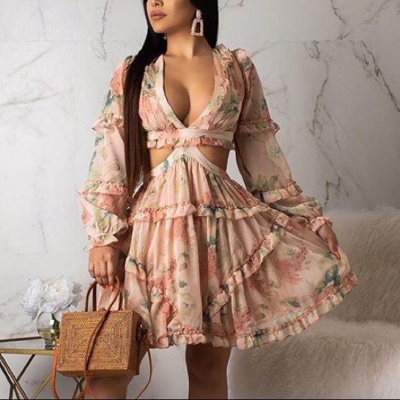 Ophelia Lace Up Floral Dress - Picture 3 of 10